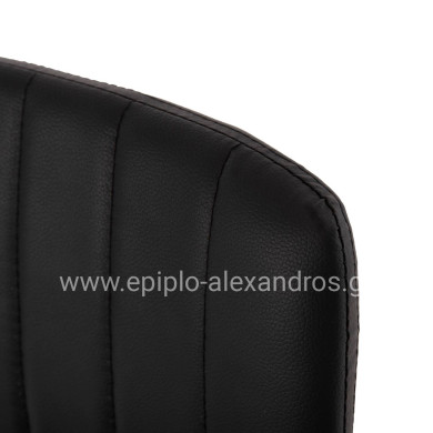 ΚΑΡΕΚΛΑ QUESTA ΜΕ ΜΠΡΑΤΣΑ HM1070.01 ΜΑΥΡΗ 54x62x84 εκ.