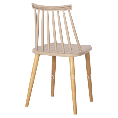 ΚΑΡΕΚΛΑ ΤΡΑΠΕΖΑΡΙΑΣ HM8052.25 VANESSA ΚΑΠΟΥΤΣΙΝΟ ΜΕ ΜΕΤΑΛΛΙΚΑ ΠΟΔΙΑ 42,5x44x81Υ εκ.